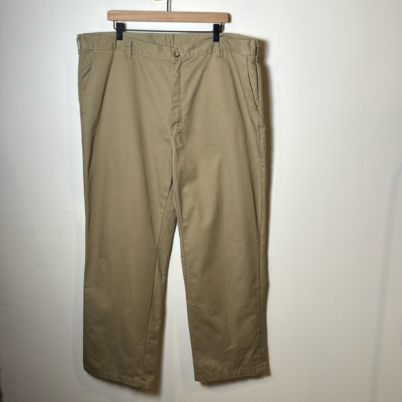 Dickies Men’s Basic Chino Khaki Pants Workwear Casual - Picture 1 of 8
